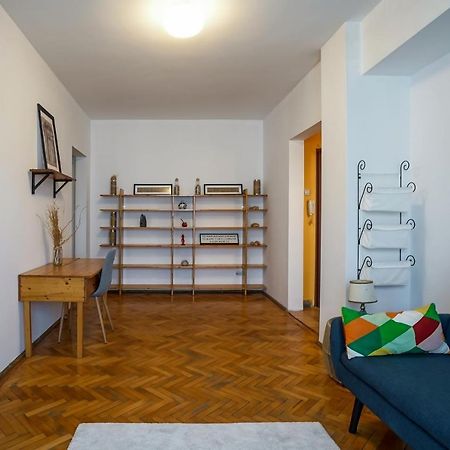 Appartement Apartament Universitate - Centrul Vechi à Bucarest Extérieur photo